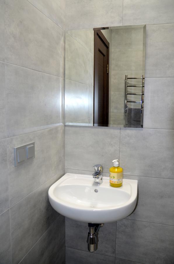 Sky Apartment Virmenska Kiev Exterior foto